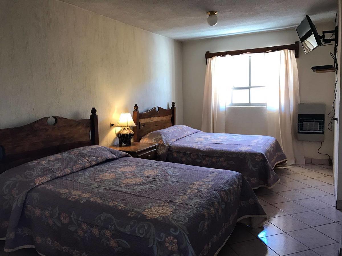 Hotel Puesta Del Sol Creel Exterior photo